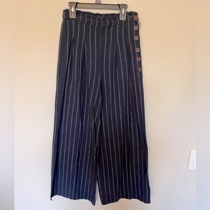 Le Lis Small linen Wide Leg Pant